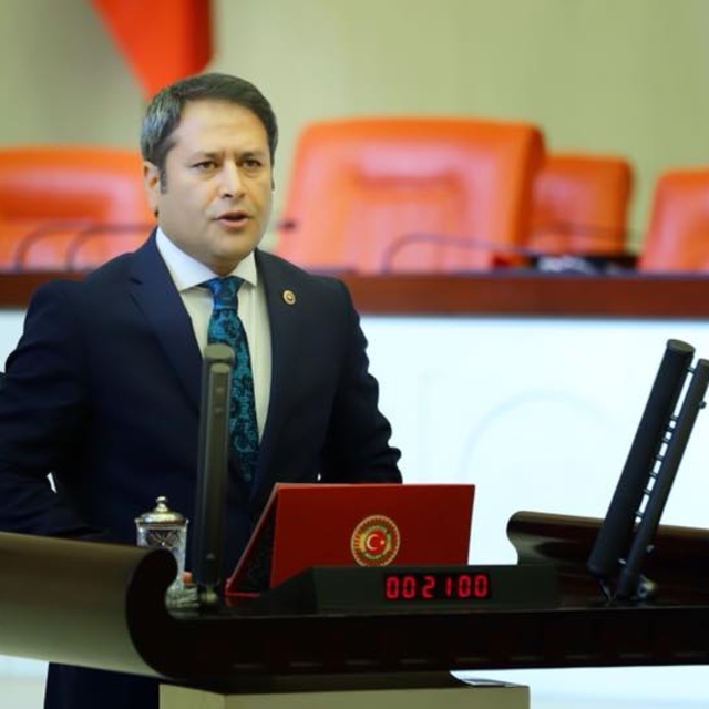 AK Parti Milletvekili Ali Şahin, yatırım programlarını açıkladı