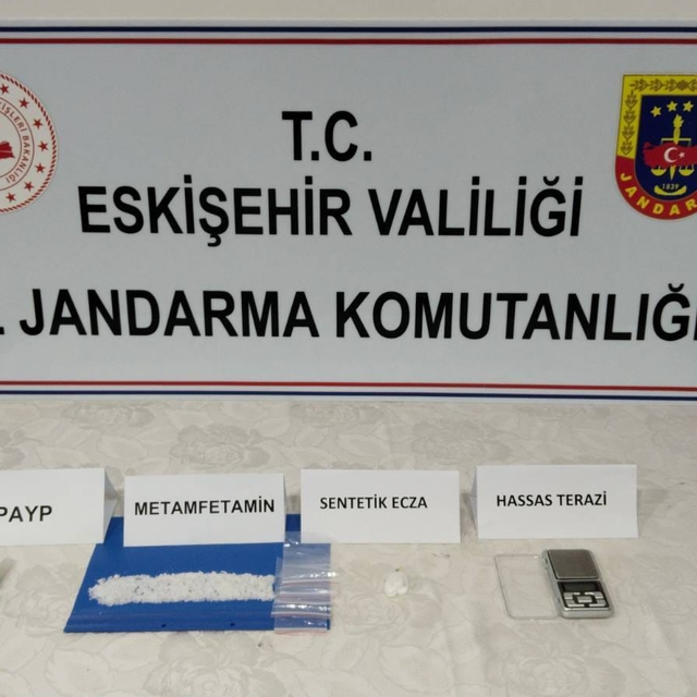 Eskişehir'de üzerinde uyuşturucu ele geçirilen şüpheli tutuklandı
