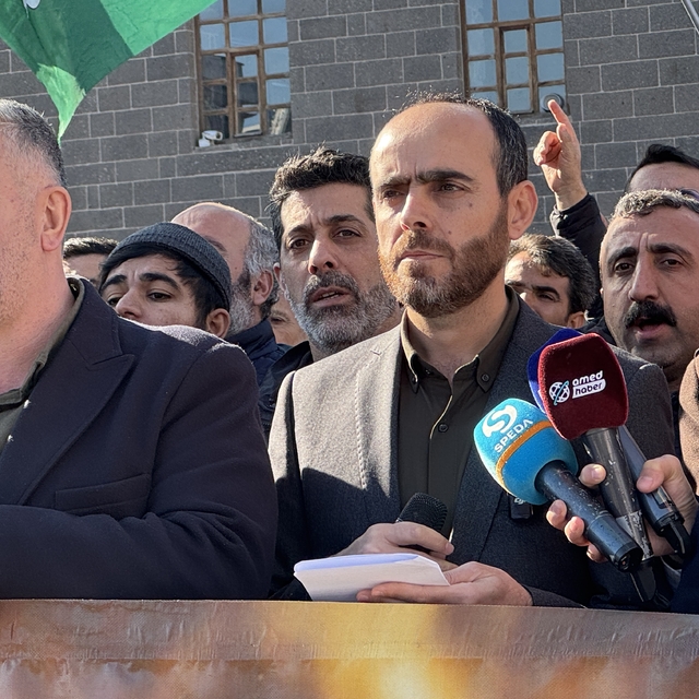 Diyarbakır'da Gazze'deki ateşkes dolayısıyla basın açıklaması yapıldı