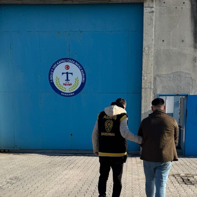 Bandırma'da kesinleşmiş hapis cezası bulunan hükümlü yakalandı