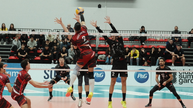 Voleybol: SMS Grup Efeler Ligi