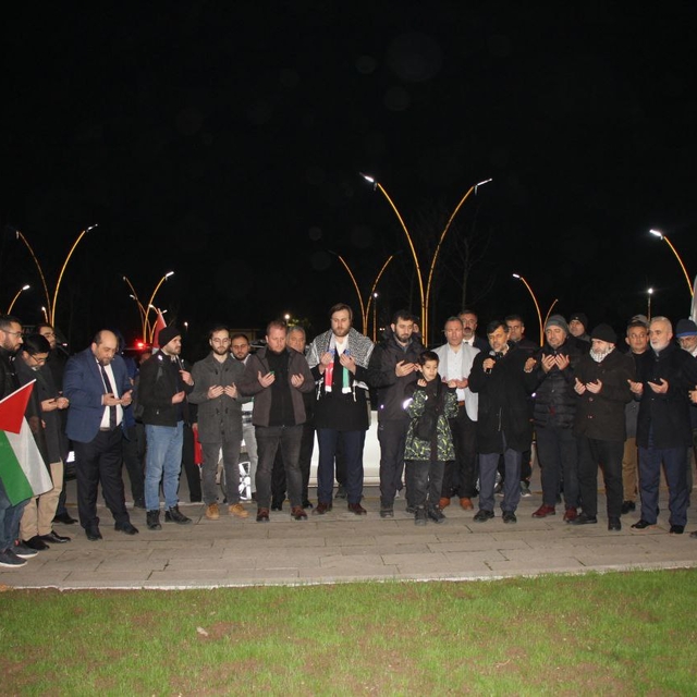 Gazze'deki ateşkes anlaşması Kocaeli'de kutlandı