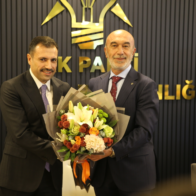 AK Parti Konya İl Başkanı Fatih Özgökçen görevine başladı