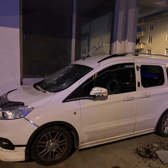 Tekirdağ'da husumetlisinin aracına zarar veren şüpheli gözaltına alındı
