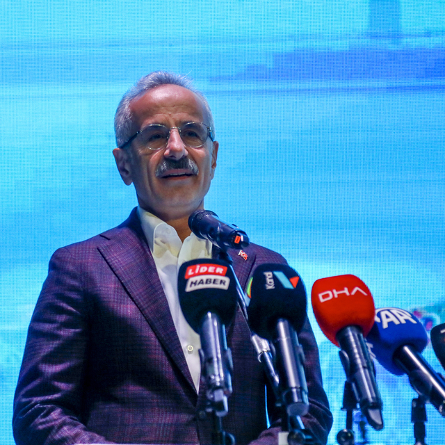 Bakan Uraloğlu: THY, 23 Ocak'tan itibaren Şam'a haftada 3 sefer düzenleyece...