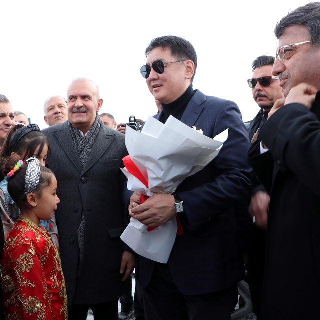 Moğolistan Cumhurbaşkanı'ndan Van ziyareti (2)