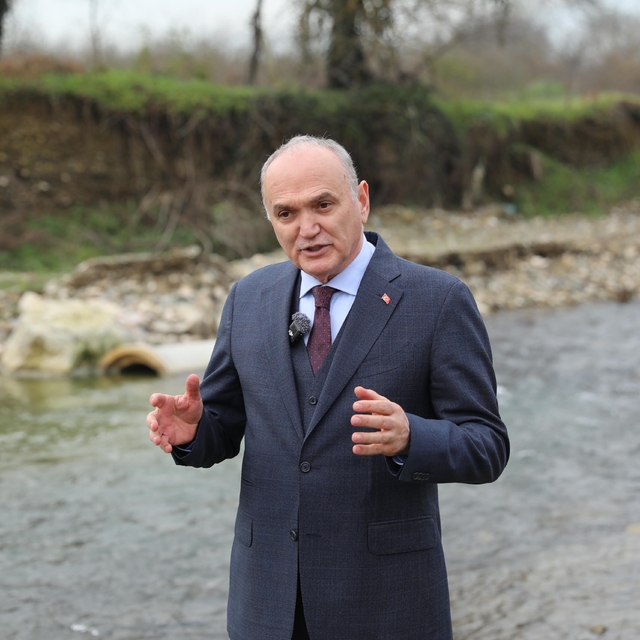 İstanbul'a içme suyu olarak giden derede kirlilik