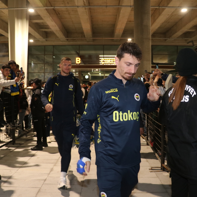 Fenerbahçe kafilesi, Adana'ya geldi