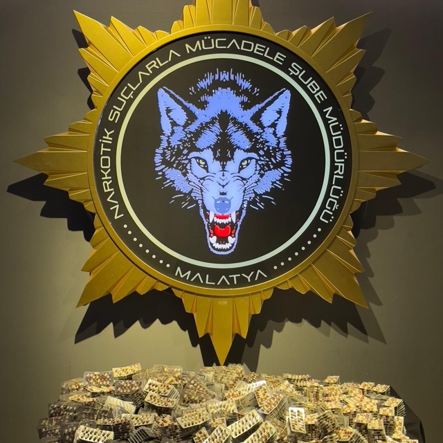 Malatya'da uyuşturucu operasyonunda yakalanan 5 zanlı tutuklandı