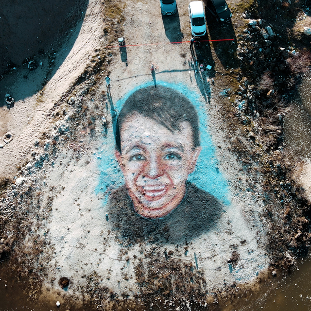 Ressam Abdullayev, DMD hastası Yakup'a destek için portresini Meriç kıyısın...