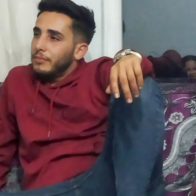 Hafif ticari araç takla attı: 1 ölü, 1 yaralı