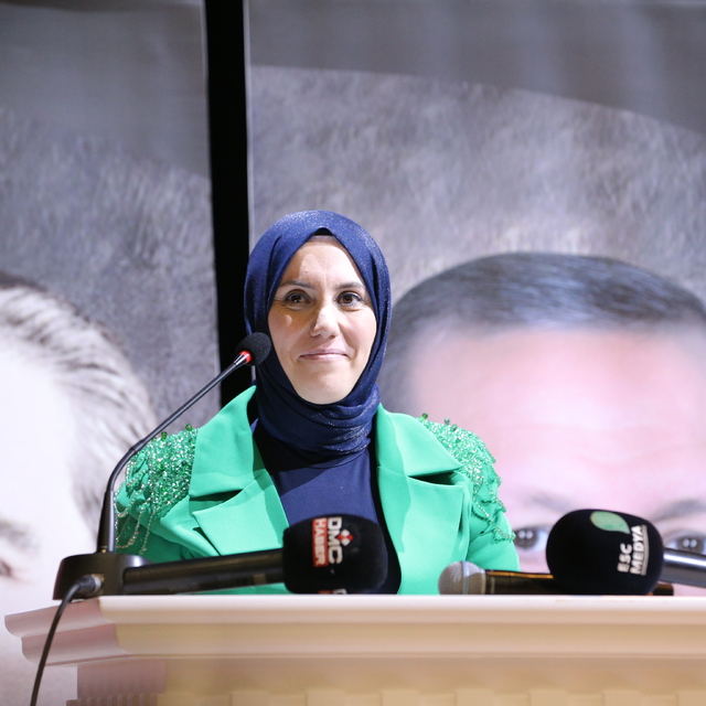 AK Parti Niğde Kadın Kolları Başkanlığı 7. Olağan Kongresi yapıldı