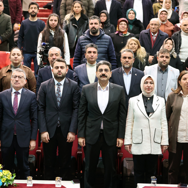 AK Parti TBMM Grup Başkanı Güler, partisinin Sivas Gençlik Kolları Kongresi...