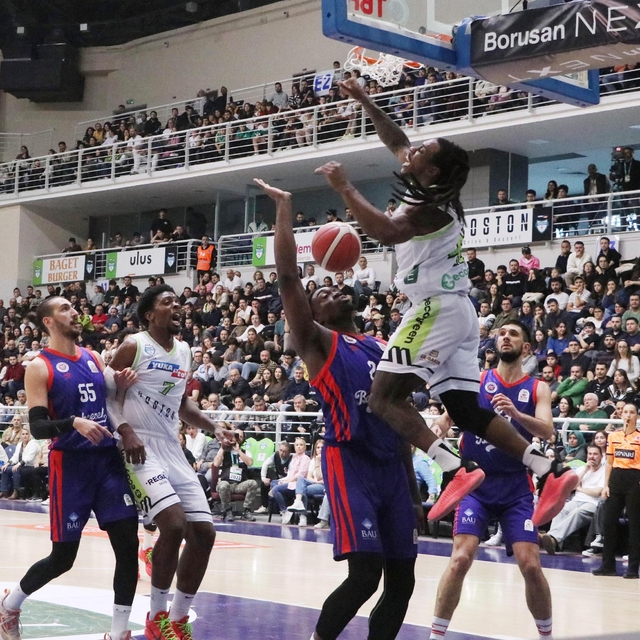 Merkezefendi Belediyesi Basket - Bahçeşehir Koleji: 72-78