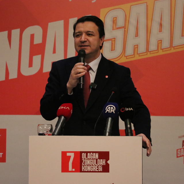 Arıkan, Saadet Partisi Zonguldak 7. Olağan İl Kongresi'nde konuştu: