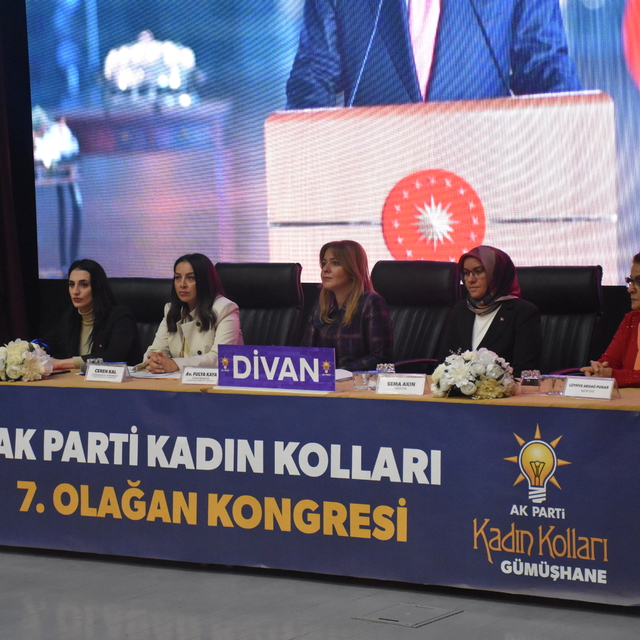 AK Parti'li Keşir, partisinin Gümüşhane Kadın Kolları 7. Olağan Kongresi'nd...