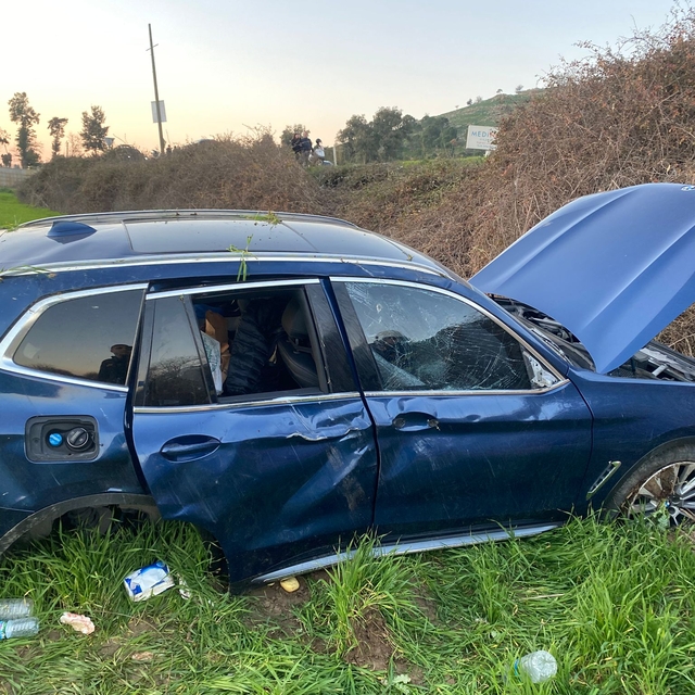 Aydın'da iki otomobilin çarpışması sonucu 4 kişi yaralandı