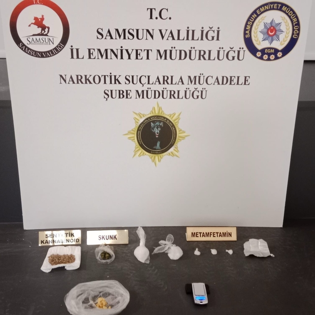 Samsun'da uyuşturucu operasyonunda 3 zanlı yakalandı