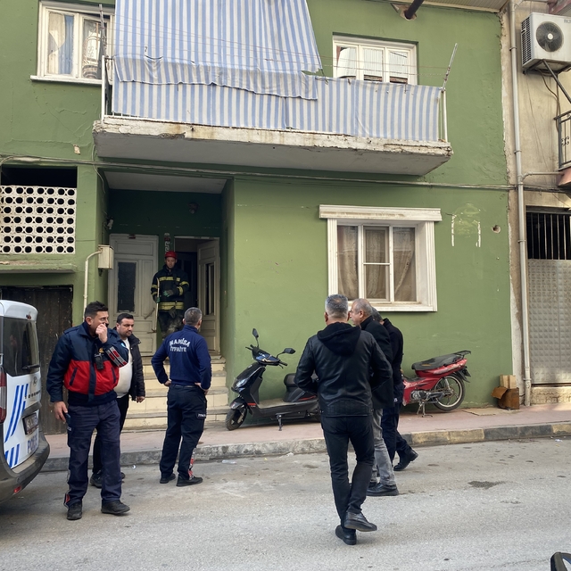 Manisa'da yalnız yaşayan kişi evinde ölü bulundu