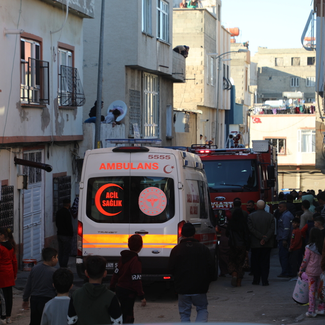 Gaziantep'te iki katlı evde çıkan yangında iki kardeş hayatını kaybetti