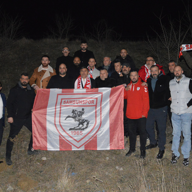 MHP Samsun İl Teşkilatı futbol şehitlerini andı