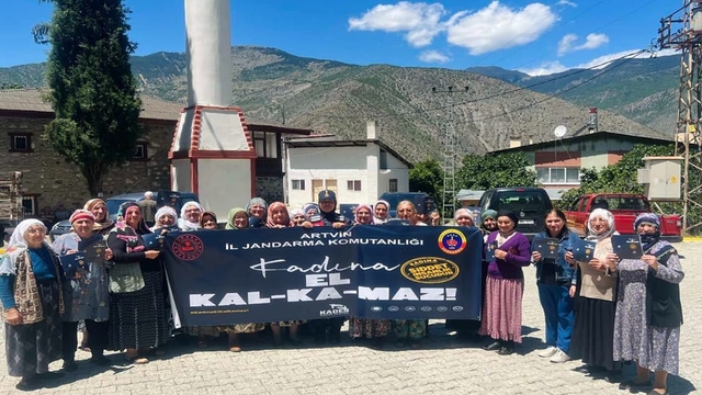 Artvin'de jandarma ekipleri şiddetle mücadele çalışmalarını sürdürüyor