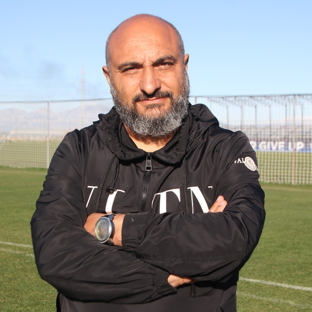 Antalya'da spor turizmine hizmet edecek 5 futbol sahası açıldı