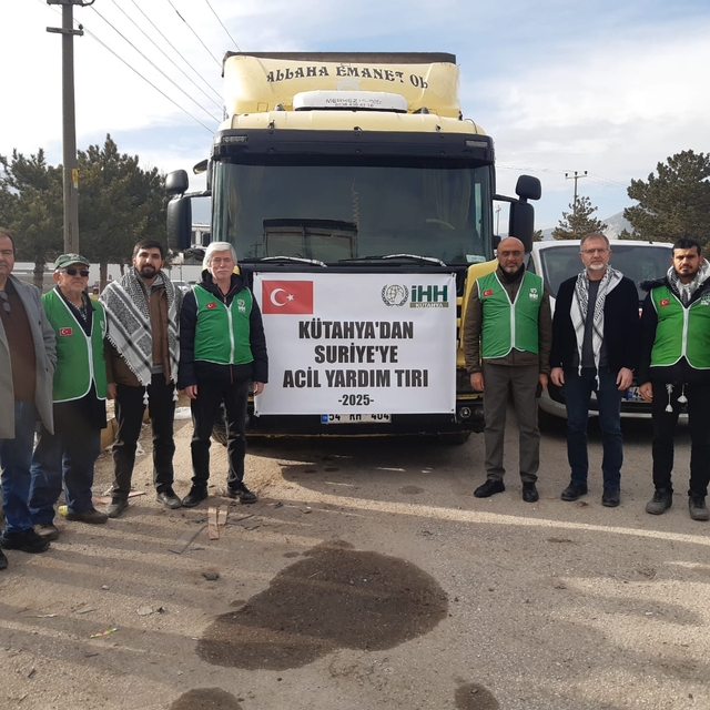Kütahya'dan Suriye'ye yardım tırı gönderildi