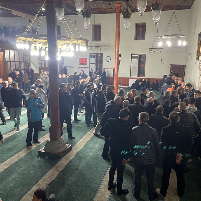 Suşehri'nde umre kafilesi dualarla uğurlandı