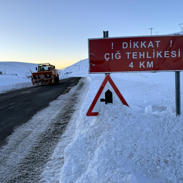 Ardahan-Şavşat kara yolunda ulaşım normale döndü