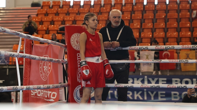 Büyük Kadınlar Türkiye Boks Şampiyonası, Kocaeli'de başladı