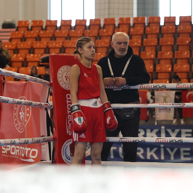Büyük Kadınlar Türkiye Boks Şampiyonası, Kocaeli'de başladı
