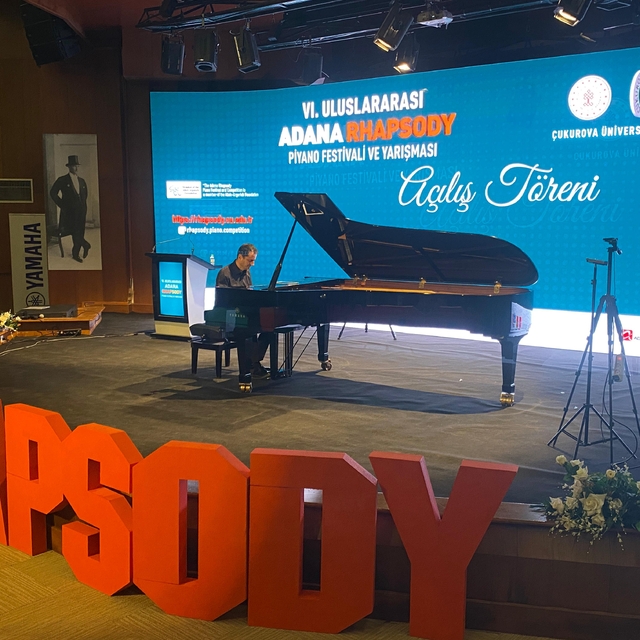 "Uluslararası Adana Rhapsody Piyano Festivali ve Yarışması" başladı