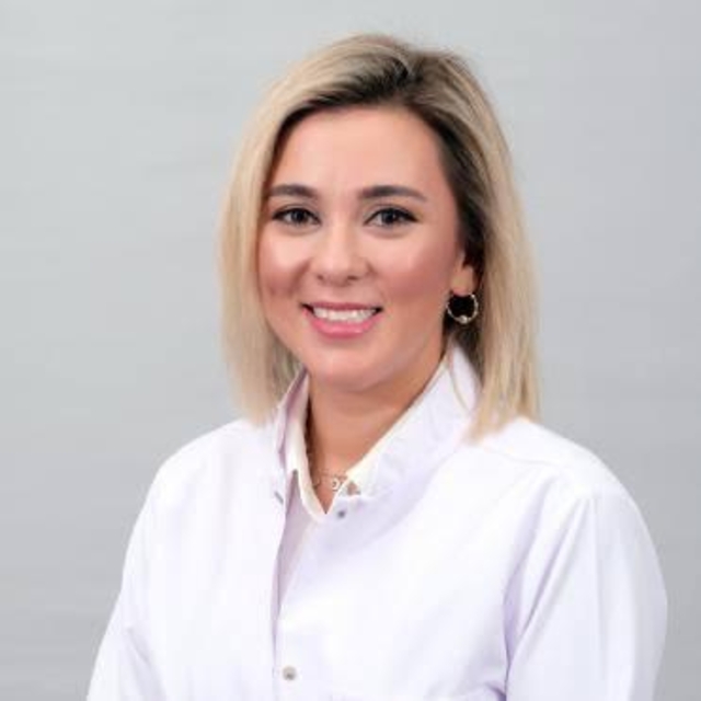 İzmirli anne-kız Bolu'daki yangın faciasında hayatını kaybetti