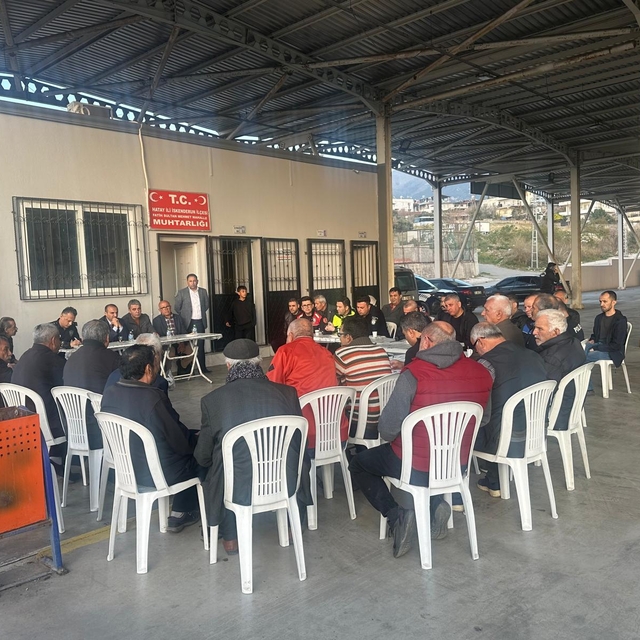 İskenderun İlçe Emniyet Müdürü Güneş muhtarlar ve vatandaşlarla görüştü