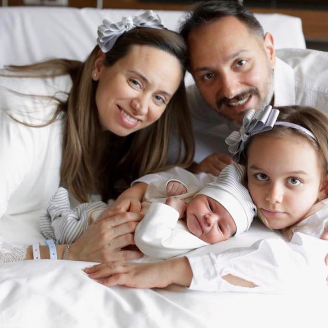 İş insanı, eşi ve 2 çocuğu, sömestir tatilinde gittikleri Kartalkaya'da ote...