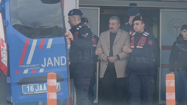 Bursa'da Terkinler çetesi lideri ile 3 oğlu adliyede