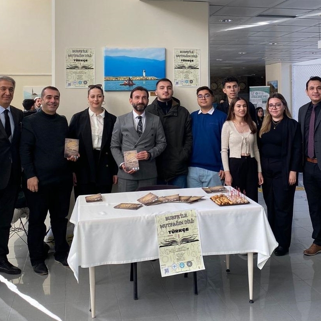 Balıkesir'de üniversite öğrencileri gastronomideki yabancı terimleri Türkçe...