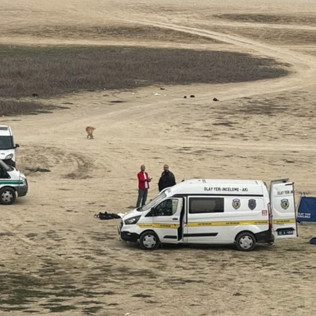 Adana'da göl kıyısında kadın cesedi bulundu