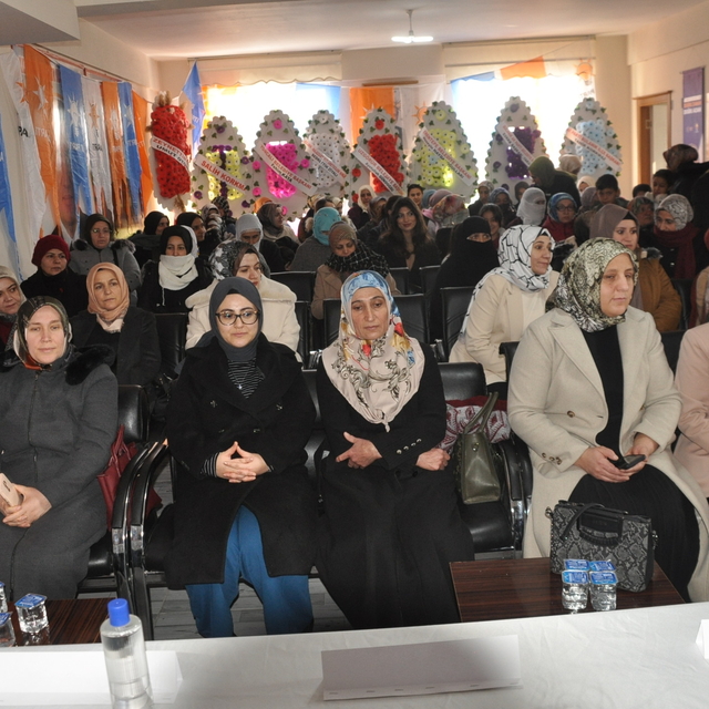 AK Parti Bulanık İlçe Kadın Kolları 7. Olağan Kongresi yapıldı