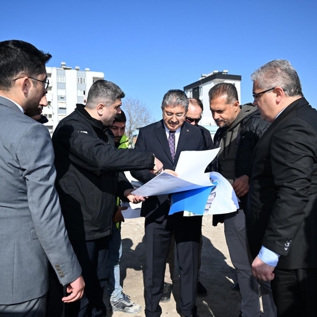 Osmaniye Valisi Erdinç Yılmaz, rezerv alanlardaki inşaat çalışmalarını ince...