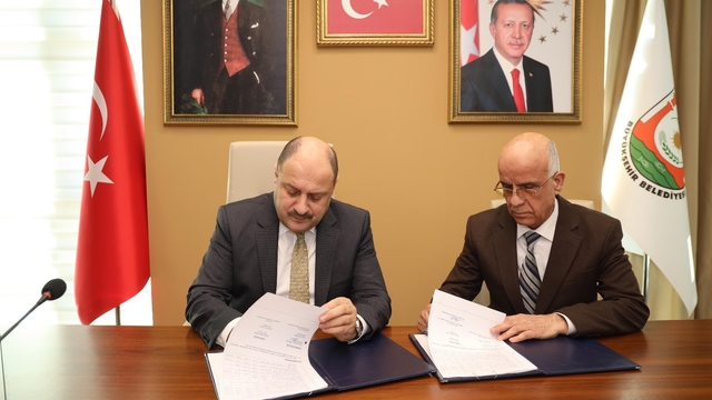 Şanlıurfa Büyükşehir Belediyesinde toplu iş sözleşmesi imzalandı