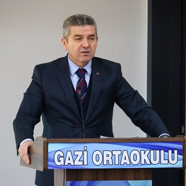 Artvin'de okul yöneticileri disiplin amirliği semineri düzenlendi