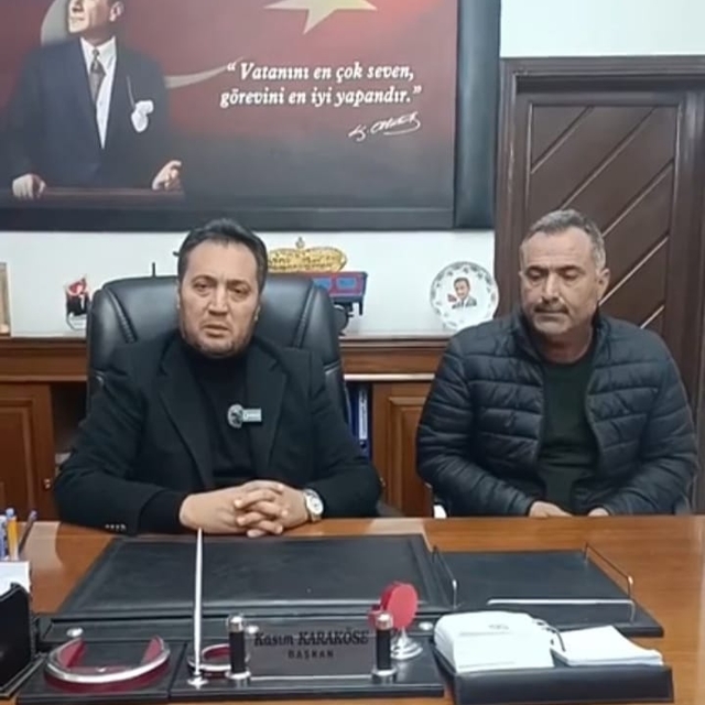 Belediye başkanının içinde bulunduğu otomobile, eski personelden silahlı sa...