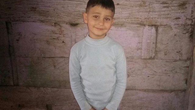 Av tüfeğiyle kazara oğlunu vurdu