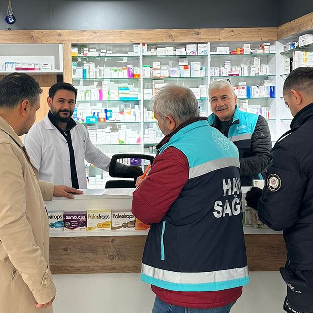 Havza'da sahte ve yasa dışı ilaç denetimi yapıldı