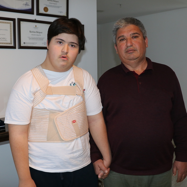 İzmir'de komşusunun down sendromlu oğlunu darbettiği öne sürülen kişiye adl...