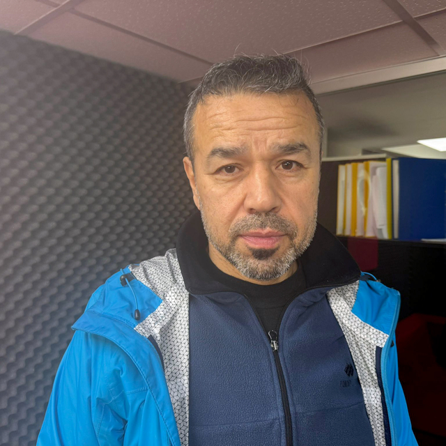 Yanan otelde 20 yıldır kayak dersi veren eğitmen: Orası bizler için apayrı...