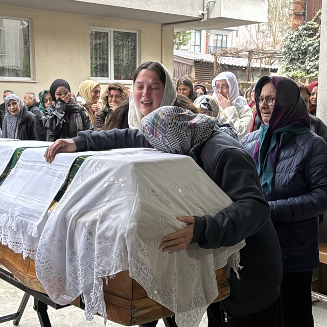 Kartalkaya'daki otel yangınında 12'nci kattan atlayan Şevval, yaşamını yiti...