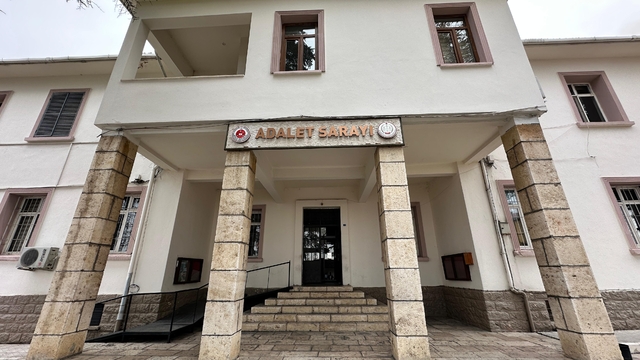 İstismar iddiasında anne ve sevgilisi tutuklandı